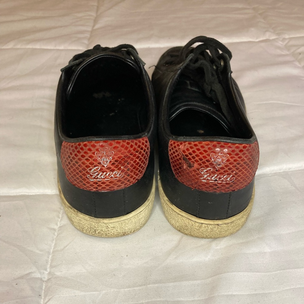 Gucci leather logo sneakers